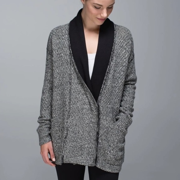 Post Practice Cardigan - Picture 2 of 8